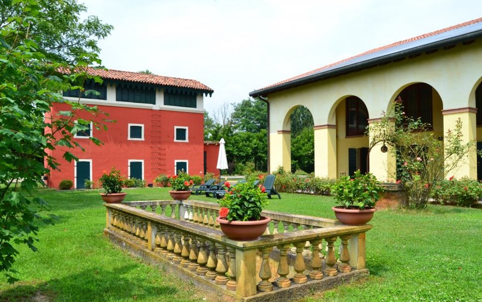 Outdoor view Photo